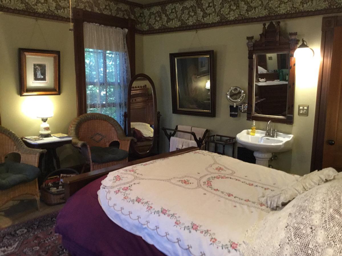 Allen House Inn Amherst Eksteriør billede