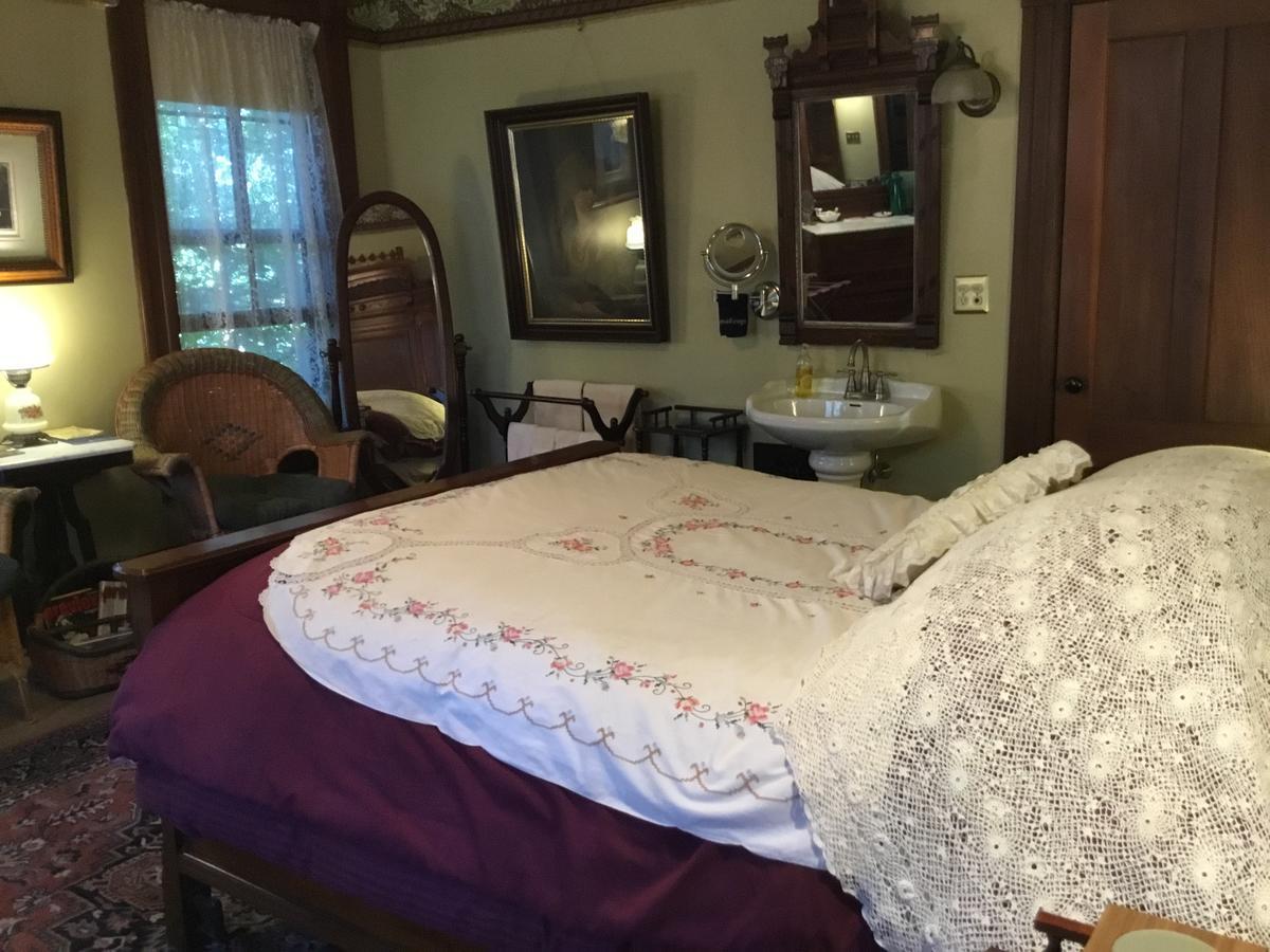 Allen House Inn Amherst Eksteriør billede